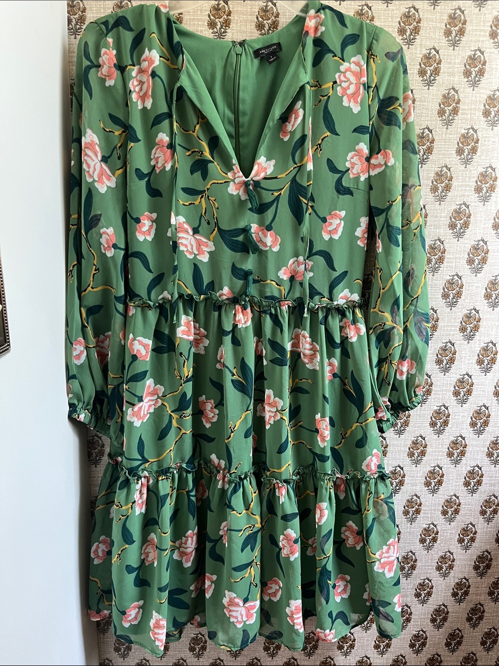 Floral Tiered Green V-Neck Dress
